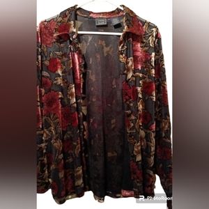 Laura Scott Rose Pattern Blouse